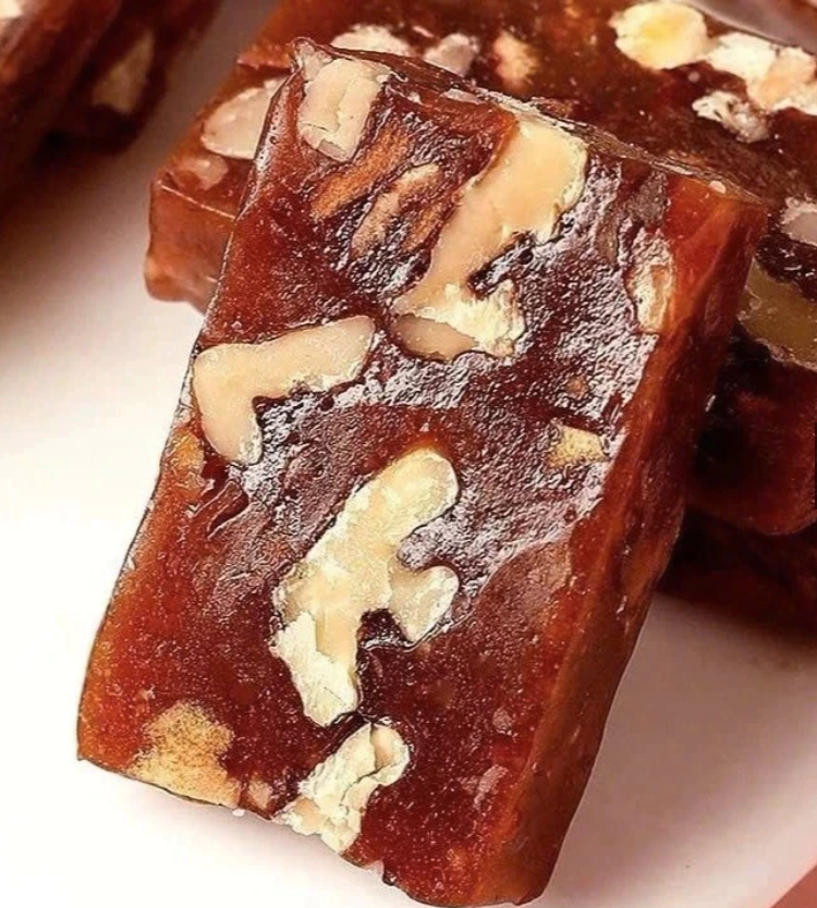 Bánh Táo Đỏ Hạt Óc Chó Không Đường giàu dinh dưỡng healthy cho cả nhà. 1  túi 1 lbs