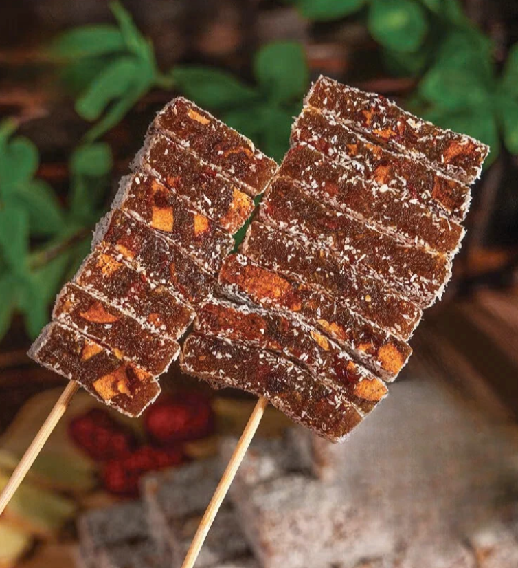 Bánh Gừng Táo Đỏ - Đồ Ăn Nhẹ Tốt Cho Sức Khoẻ, Không Đường, Khí Huyết Lưu Thông. 1  túi / 1 lbs
