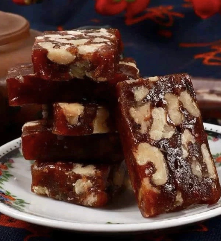 Bánh Táo Đỏ Hạt Óc Chó Không Đường giàu dinh dưỡng healthy cho cả nhà. 1  túi 1 lbs