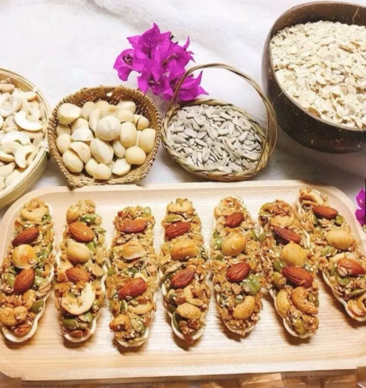 Bánh thuyền mix hạt dinh dưỡng healthy, không đường, ăn kiêng. 1  túi 1 lbs